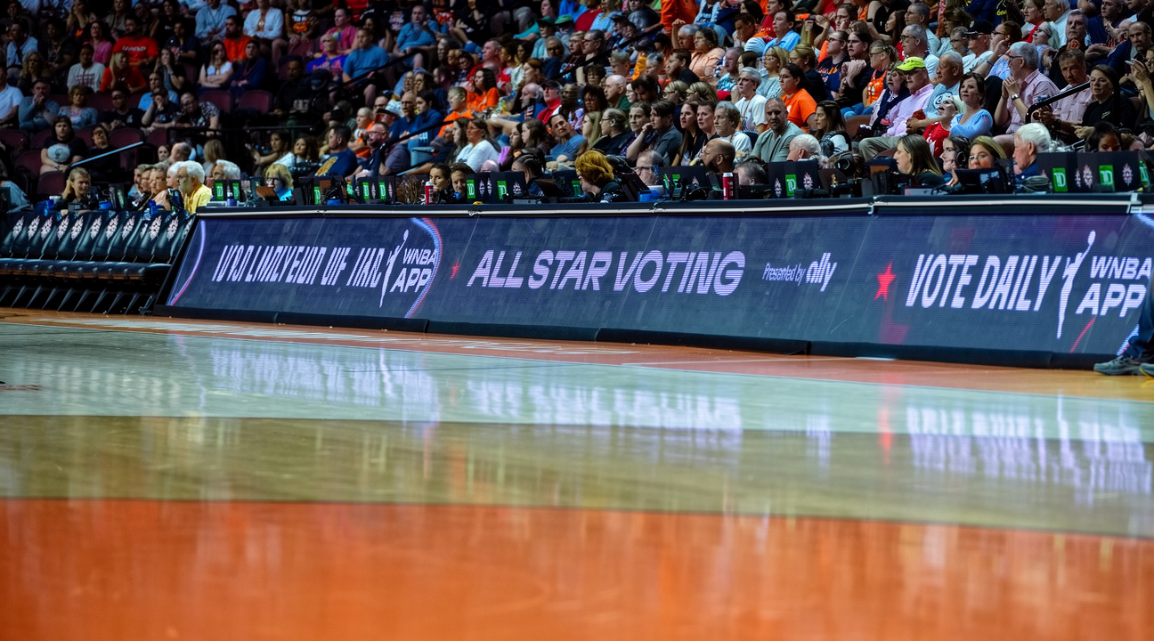 BG真人视讯 - WNBA 全明星选秀花絮：Weatherspoon 与 Cooper 选边，Bueckers 与 Clark 成焦点 - BG真人视讯 - BG真人视讯